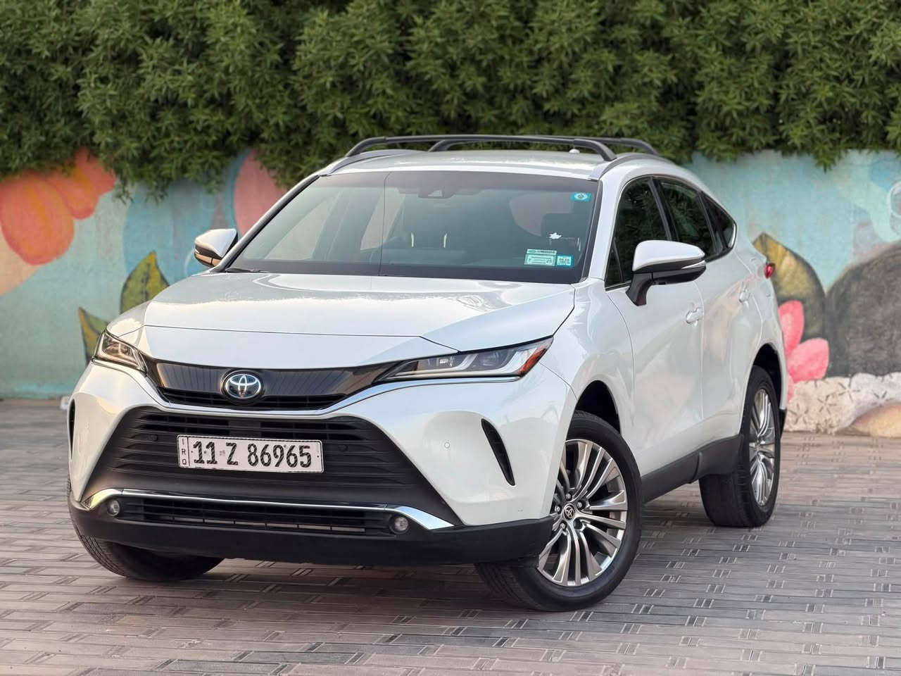 ياالله
السلام عليكم تيوتا فينزا 2024 هايبرد وارد امريكي 
 الفئة: Toyota Venza XLE 2024 2.5L
          حجم المكينه :2500 
المسافه المقطوعه : 10 الف ميل  
           حالة الايرباك : برده
الضرر : صبغ باب وجاملغ خلفي يسرا موضح بالصور

#مواصفاتها 
1.شاشه 
2. قياده ذاتيه
3.كشن السايق ميمري 
4.كشنات كهرباء
5.هندبريك بصمه
6.كشنات جلد
7.ثلاث وضعيات قياده
8.حساسات خلفيه امامي 
9.صندوك كهرباء
10.رادرات جانبيه
11.رادار امامي
12.هيترات بالكشنات 
13.بصمه
14.بصمة ابواب
15.اشاير بالمري
16. ويل كب

 

#السعر 245 مرقم بغداد وبيها مجال  
تفاصيل اكثر هذا رقمي *********** تحياتي 
مكان السياره بغداد
