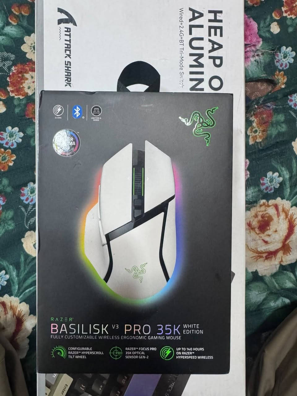 السلام عليكم 

مكلف بلنشر 

شاشة Gameon 1080p حجم 27 تردد 120Hz ب 150 الف

 اولاين Ups Farber online 1Kv ب 200 الف 

كيبورد Attack shark X75 Aluminum ب 80 الف 

ماوس razer basilisk v3 pro 35k white wireless ب 150 الف
