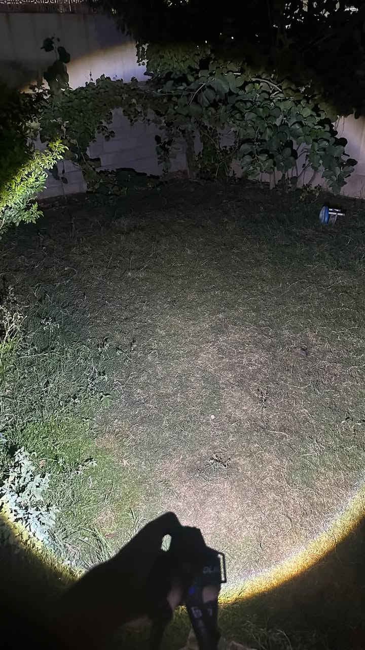 ليت راس ٢٠ الف مع التوصيل 
***********

