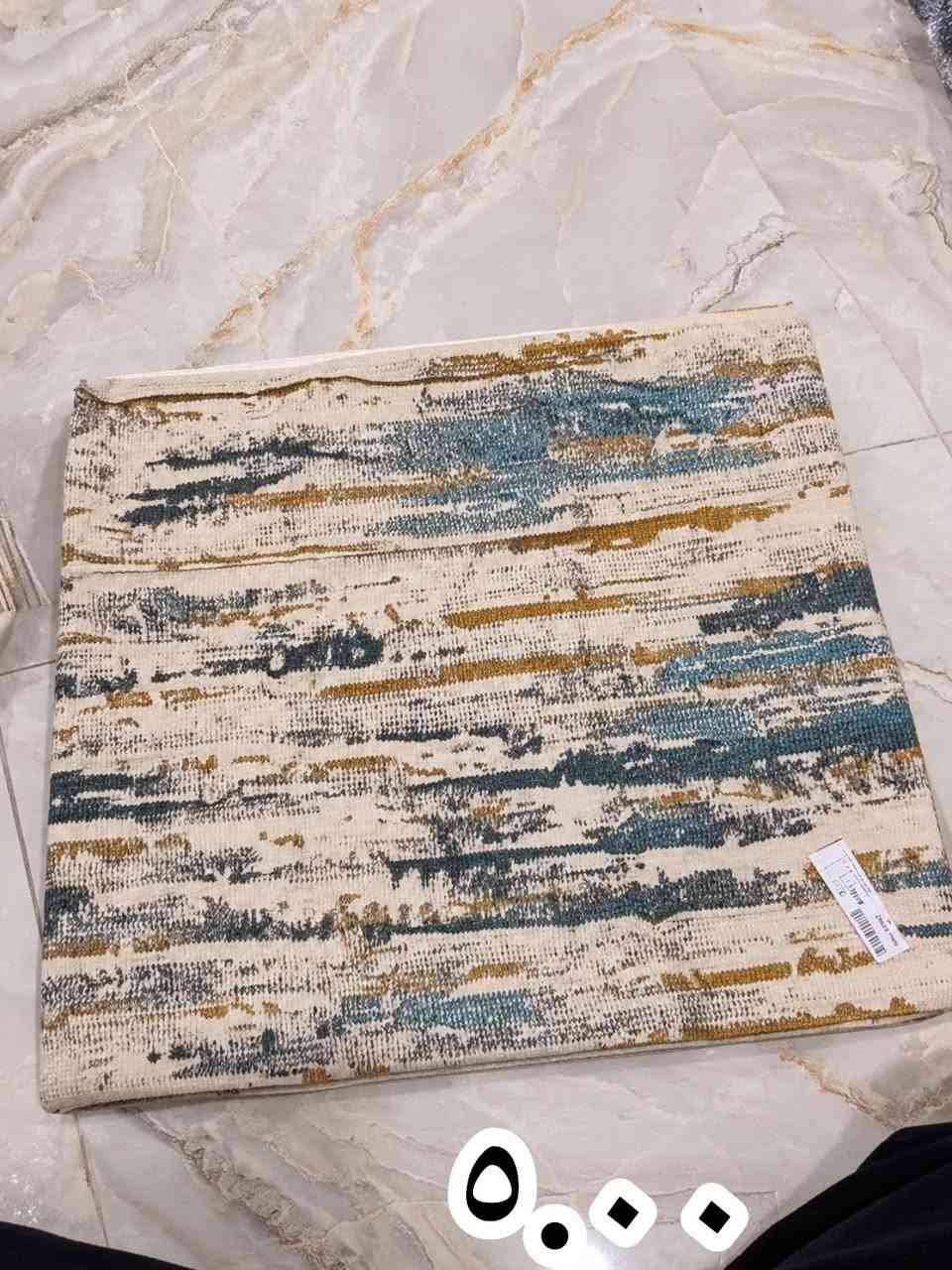 بنات • مقاس ٣٩-٤١ • توصيل مجاني