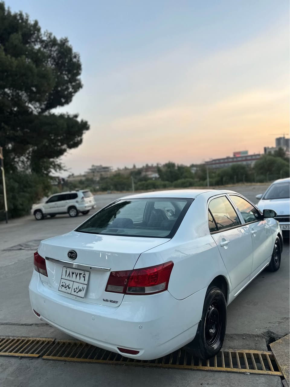 سەرەتا بە ناوی خوا.
Byd G3 2013
ئۆتۆماتیک
بەسمە
سلاید
کوشن جلد
چوار جام کارەبا
تەبرید سارد+گەرم
Cd-aux
گێڕ-مەکینە-کارەبایەتی-پێش و دوای بە شەرت
بە کامل بۆیاغ ئەیفرۆشم ئەگینا کامل نیە
تەحویل و غرامە و بڕاوەی بە شەرت
سەیارەکە ماڵی دۆستە و دینار مەسرەفی تیا نیە
ژم.*********** واتسئەپ و ڤایبەر السليمانية, العراق
