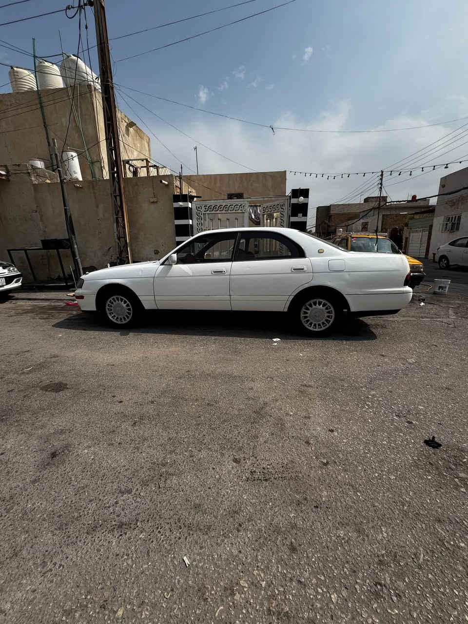 بطه رقم انبار مشروع وطني رقم انكليزي كير مكينه حداديه تبريد السياره جاهزه من كلشي محرك ثنين ونص مكان السياره النجف السعر62وبيها مجال 
للاستفسار ***********

نص مكتوب في الصور:
- CHILL