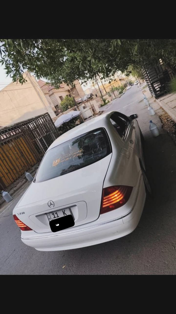 السلام عليكم جميعأ
فقط للبيع بدون أمراؤس
مارسيدس غؤاصه م 2001 
رقم بغداد دولي بأسمي حجم 350 س وار ياباني مصبوغه حزام نظيفه جدأ مال جناي أمانة الله لاظربه ولاطخه ولامعجون بلعافيه على التصير من نصيبه
م ***********
عمگم ابو علي تحياتي للجميع

