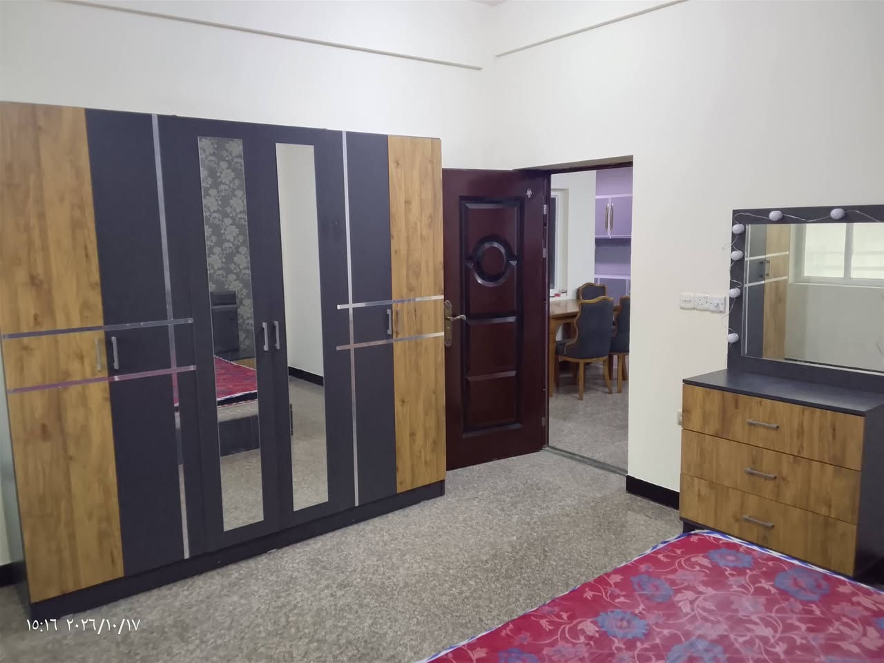 شقة • مؤثثة • الجادرية