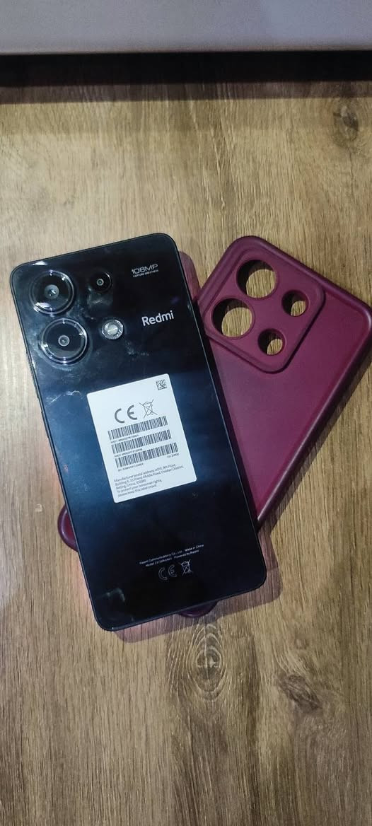 وصل العملاق 📱ريدمي نوت 13 ذاكره 256 عشوائيه 8+8 جهاز غني على التعريف شاحنه وكفر وياه بسعر 210 وبي مجال أو مراوس . ***********
