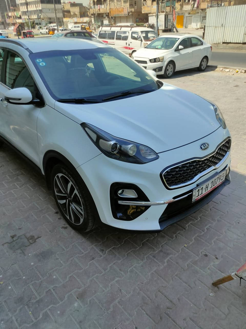 سبورتج موديل 20 رقم بغداد خليجي خاليه من الصبغ والتبديل مكينه كير مكفول مواصفات عاديه السياره ماشيه 58 السعر 181 مكان السياره بغداد الاتصال على الرقم ***********
