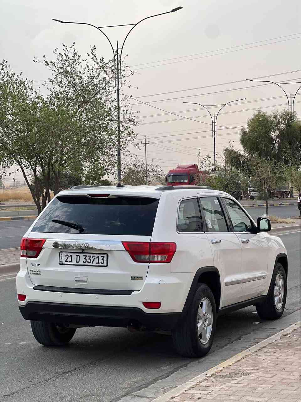 سلام عليكم جيب لاريدو 4x4 موديل 2011 بصمة كير محرك كل بشرط مو مفتوح بدون بخار و صوت كل بشرط سنوي و رقم كل جديد حتا ٢٠٣٠ سيارة كفالة عام دعامي ل دعامي ٢ قطع صبغ شبر بي دواخل شعر ١٤٥ مجال بي التفاصيل *********** وتساب 
*********** 
جيب لاريدو موديل ٢٠١١ سيارةكة دعامي بو دةعامي بةشةرت گير مةكينة و كارةبايي تةبريد و دةبل اكسل و گشتي بةشةرت سةنةوي رةقةمي تازةية تا ٢٠٣٠ ٢ بارةجة بوياخ بستي داخلي هةية سعري ١٤٥ مةجال  بو زانياري زياتر 
*********** وتساب 
*********** كركوك, العراق
