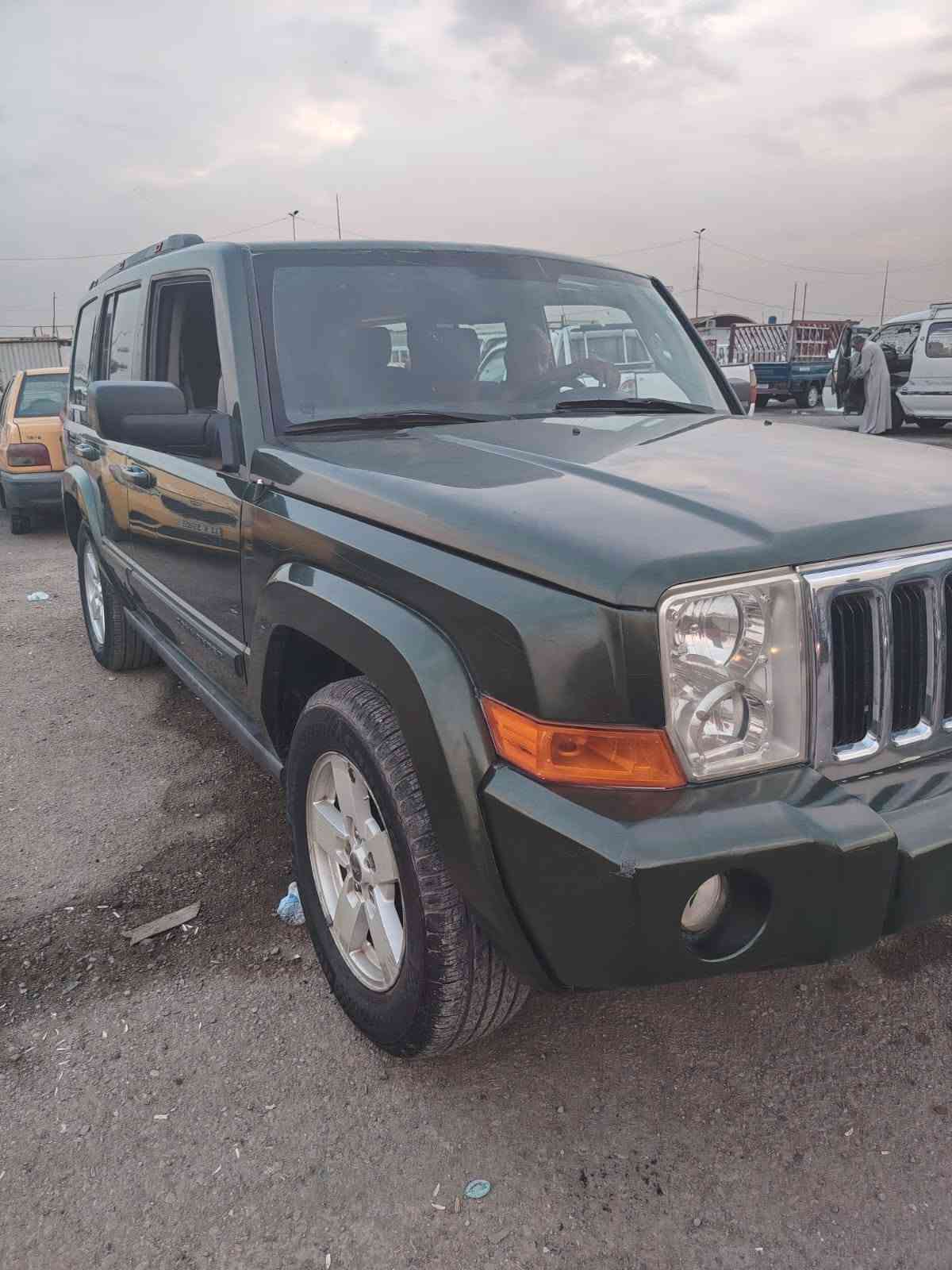 كوماندر • ٢٠٠٧ • مكينة ٣.٧