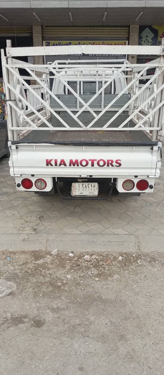 شاحنة • للبيع