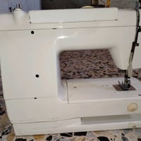 مكينة خياطة براون أخت الجديدة استعمال فقط 3 مرات