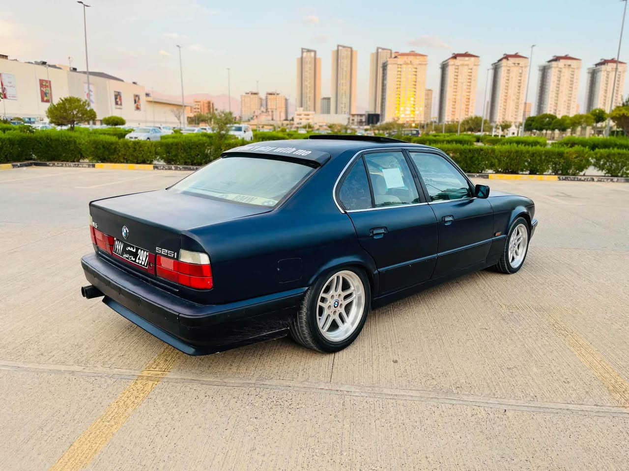 سەرەتا بەناوی خوا 
ماشااللە لەماڵی هەموو لایک
تەنها فرۆشتن
Bmw 
نموونەیە لەجوانی
1990
سەنەوی بەشەرت حاسیبە و ئەوەلیات 
موس/بڕاوە بەشەرت
‏٥٢٠کەپس دیجیتاڵ
گێر مەکینەی بەشەرت هەلمی نیە
ساڵۆنصا سپۆڕت
پێشو دوای تازە 
ناوسپی کوشن جلد
٢جام کارەباو سلاید
٤تایەی M لەسەرە
تەجیل و مکبەرەی لۆک بۆ بەسراوە

‏((22مەعامەلە))
*********** 
***********
لەسلێمانیم السليمانية, العراق
