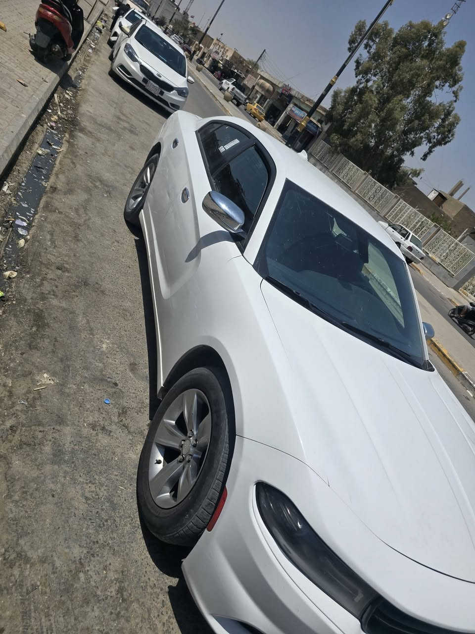 جارجر ٢٠١٧ سونار موجود داخل صور بدون ارباك سعر ١٨٨ وبيه مجال للاستفسار ***********مكاني سماوه رميثه
