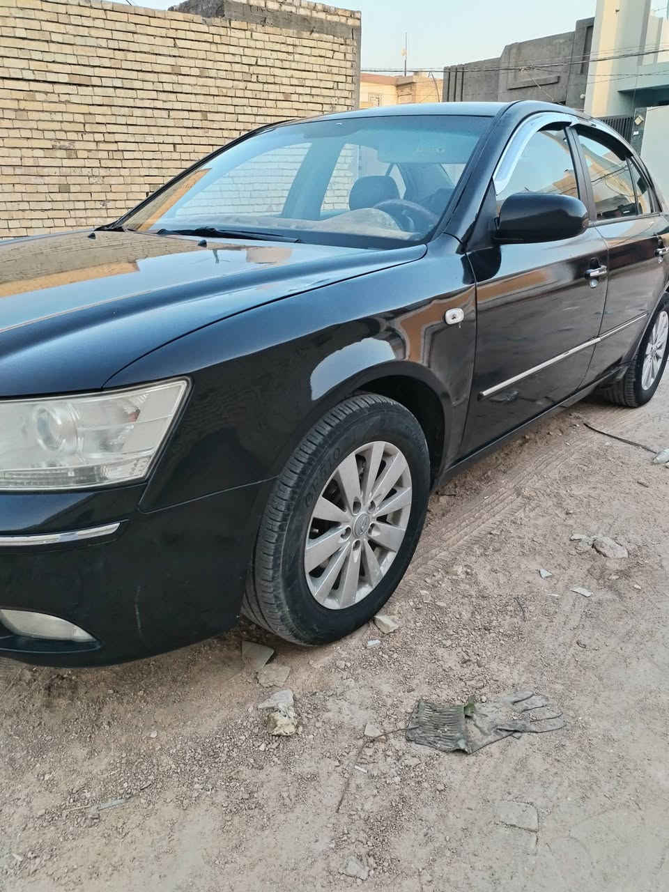 سوناتا مديل 2009...ادوات متوئمه أرقام وسنويه دك حاسبه...  كصه جنطه فول عده الفتحه محرك دوش 2000...كشن كهربائي حساسات  تدفئه بالكشنات  تبريد شغال جلد... تخم تاير... باتري جديد... حداديه. كهربائيات جاهزه.. كير محرك مكفولات.... السياره جديده وجاهزه من كلشي مال جناي... السعر 42...وبيه مجال قليل.... ***********... عنوان نجف بيع فقط

