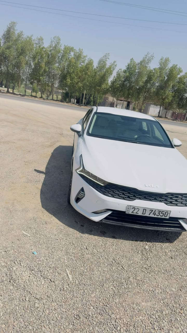 سلام وعليكم كي فايف موديل 22خليجي بيه جاملغ صفحت سكن ومسوينه سعر سياره 165وبيه مجال مكانه البصره الدير ***********
