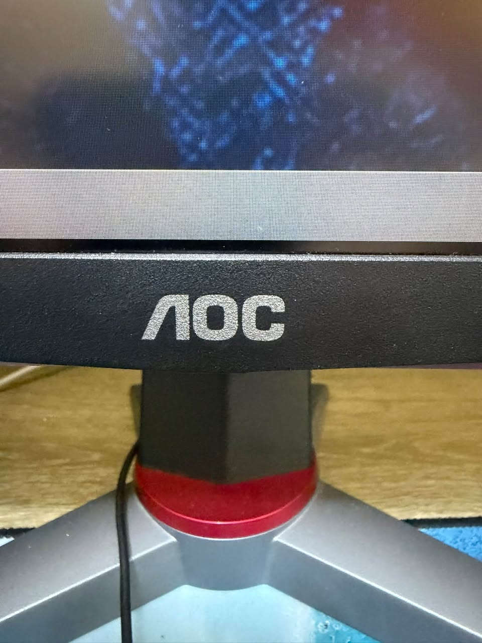 للبيع: شاشة ألعاب احترافية AOC بمواصفات عالية لعشاق التختيم والـ Competitive
فرصة ممتازة للي يدورون على دقة عالية مع سلاسة فائقة وألوان حقيقية، الشاشة نظيفة جداً وبدون أي مشاكل.
أهم المواصفات:
 الماركة: AOC
 الدقة: 2K (QHD - 2560x1440) لتفاصيل واضحة جداً.
 معدل التحديث: 170Hz سلاسة عالية بالألعاب السريعة والشوتر
الحجم 27
 نوع اللوحة (Panel): IPS ألوان غنية وزوايا رؤية ممتازة (تصلح للألعاب، المونتاج، والتصميم).
 الحالة: مستعملة بحالة الجديد، خالية من الخدوش أو البكسل الميت (Dead Pixel)، مع القاعدة الأصلية المتحركة.
 الموقع: النجف
 السعر: 260 وبيها مجال بسيط
 التوصيل: متوفر / أو استلام مباشر وفحص موقعي.
 للتواصل: المراسلة على الخاص أو الاتصال ***********

نص مكتوب في الصور:
- شاشة ألعاب AOC: بوابتك إلى النصر! 170Hz 2K QHD IPS سرعة البرق (170Hz)، دقة مذهلة (2K QHD)، وألوان واقعية (IPS). حان وقت الارتقاء! احصل عليها الآن!