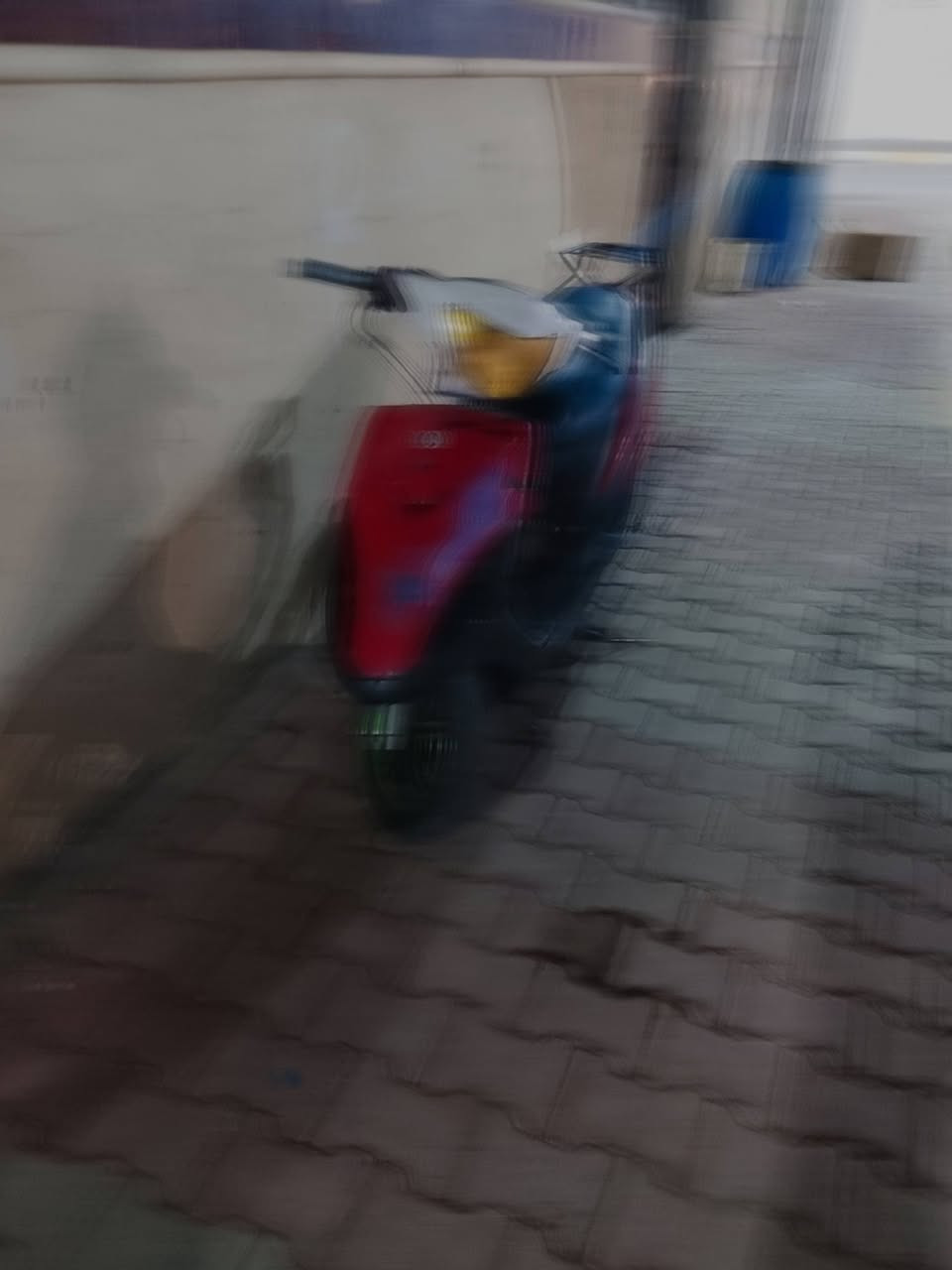 ماكس عدله • بوشه 49 • ترايك