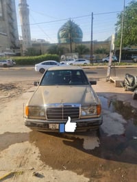 مرسيدس • ١٩٨٧ • رقم ديالى