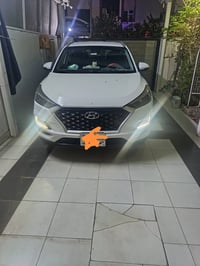 توسان أمريكي • ٢٠٢١ • مكينة ٢٠٠٠