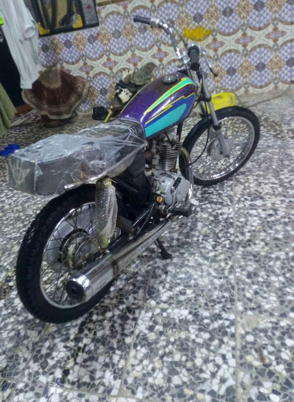 لبيع ادوات 300 وبيه مجال تواصل ***********
