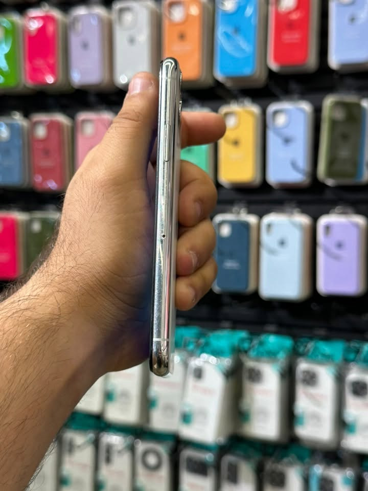 ايفون 11 برو • ٢٥٦ • شاشة مستبدلة