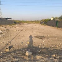 خلف مجمع المسيب النموذجي • قطعتين • ٥٢٠م