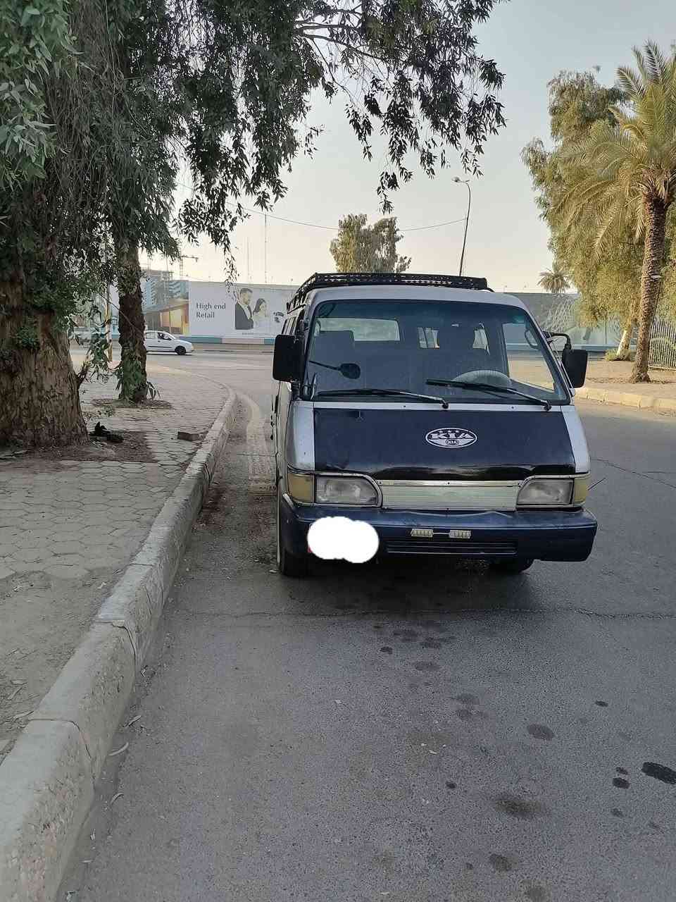 موديل ٩٤ مصفره هيئه ومرور سنويتهه بعدله سنه و٤ أشهر ضبط
معمر تعمير كامل مال جناي بس سالفه الحمل دكه الناقصه

السياره تحط كاز وتطلع المكان اليعجبك كير محرك اكسل مكفوله كلهه ان شاء الله كور جديد باتري داينمو باور عينه وصينيه قبل شهر شاده دوشمه كامله تايرات جدد درع امامي  صالنصه جديده 

#سعرههه ٣٥ وبيه مجال قليل وبيع فقط 

 رقم الموبايل *********** متواجد ع الماسنجر

#مكان السياره ابو غريب الزيدان
