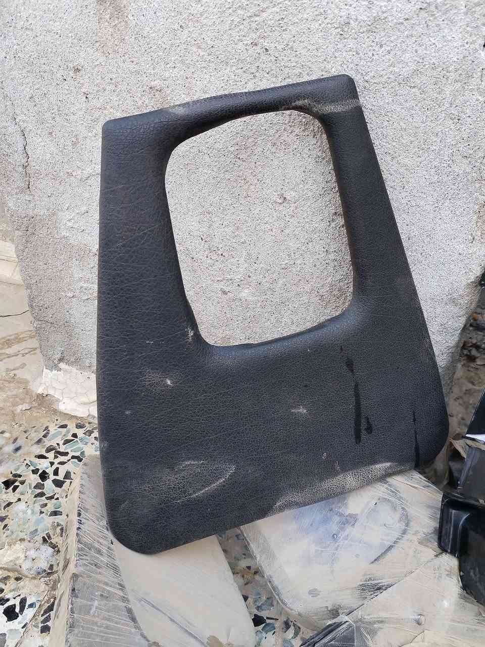 لالسلام عليكم تحيه للادمن حبايب گلبي جانت عندي وجنت اشتري قطع غيار تعرفون الجنايه بعت اسياره وعندي هاي الغراض شرط النضافه مكاني ديوانيه *********** ابيع شلع حتى الي على باب الله يخدمنه
