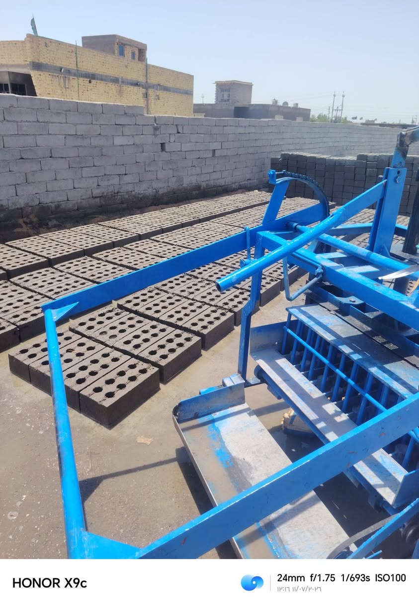 بلوك اللبيع كهربائي يوجد خدمه توصيل سعر مناسب رقم اللستفسار *********** المكان ناصريه قضا جبايش
