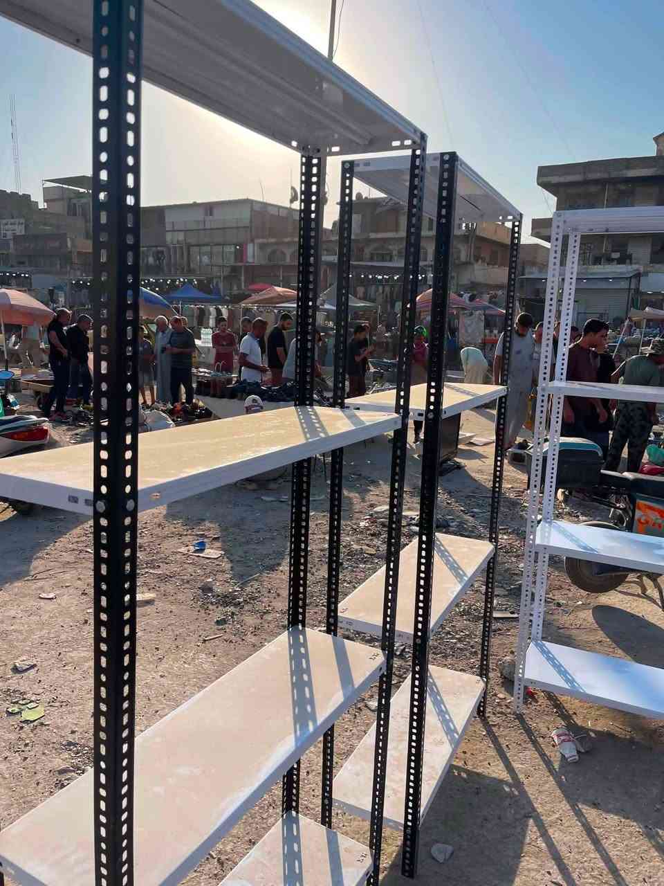سلاام عليكم متوفر رفوف دكسن قوي جديد اسعار مناسبة عنوان مدينة صدر قطاع 24سوق مريدي انتصل تدلل***********
