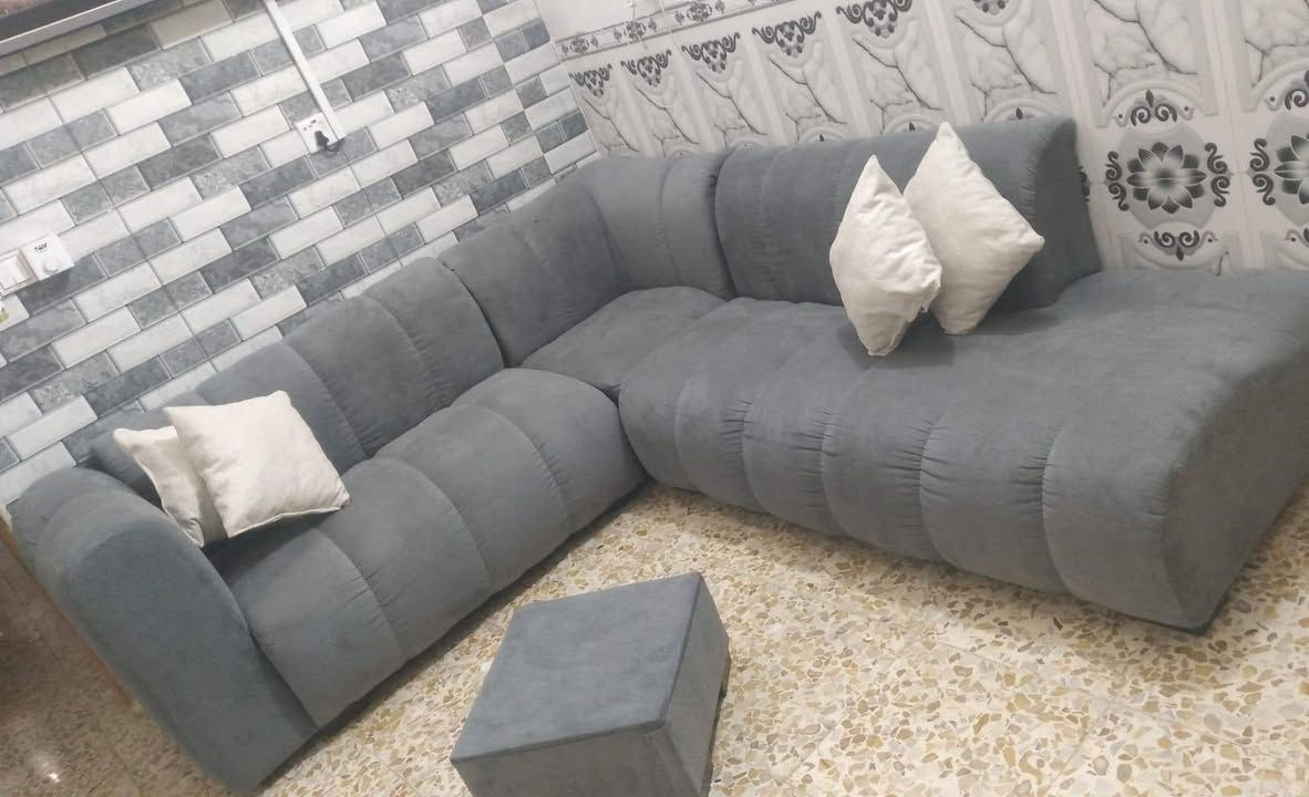 سلام عليكم تخم اخو جديد ستعمال  قليل الله شاهد نضيف كلش عنوان مدينه الصدر إستفسار اتصل ***********
