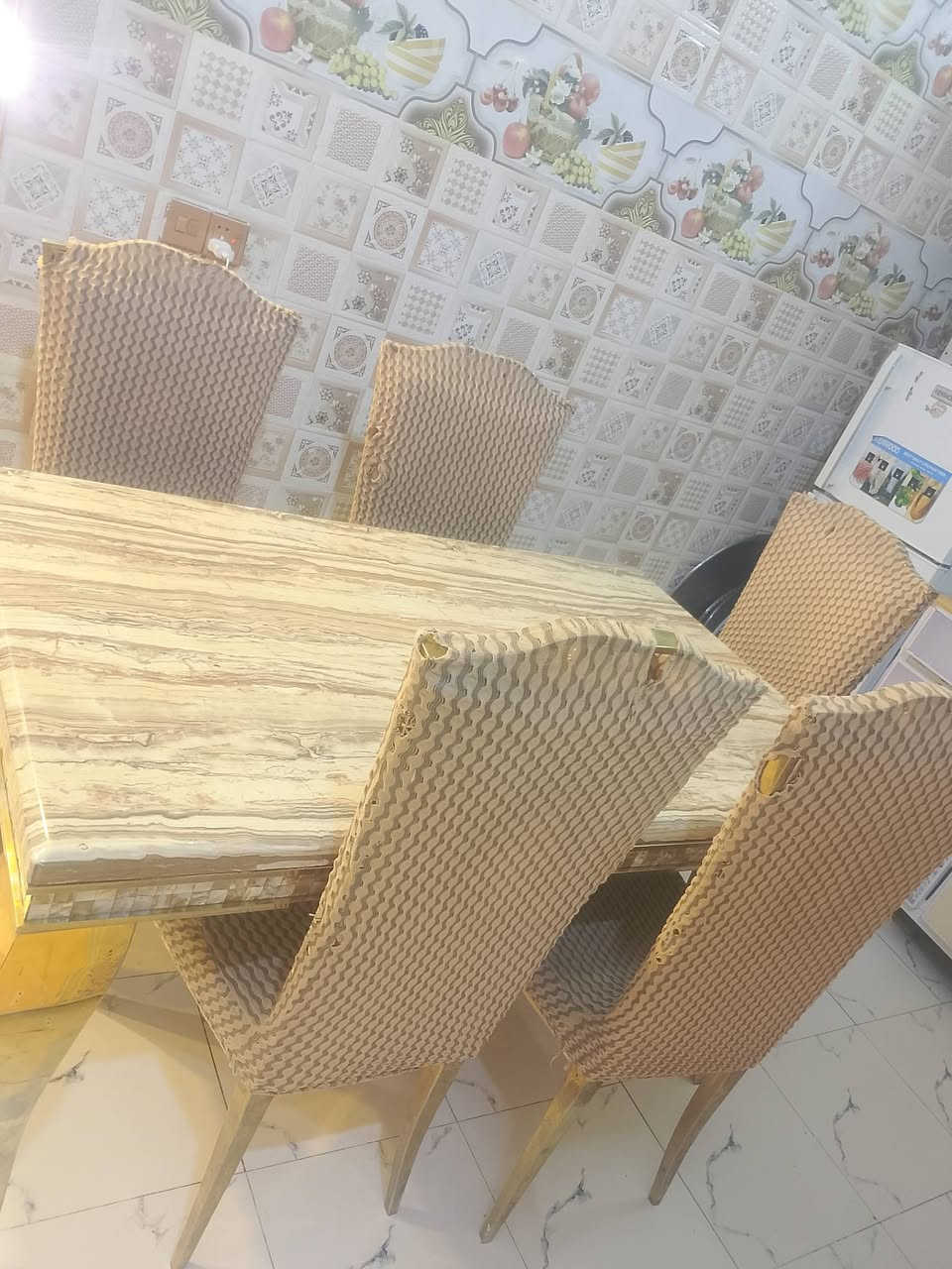 للبيع.      ‏‪***********
