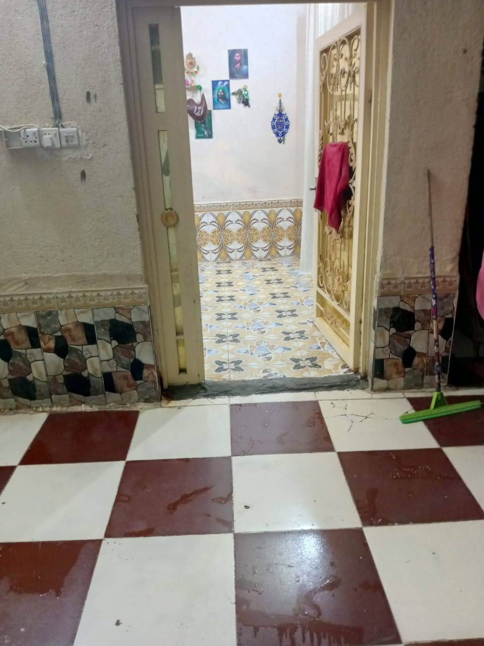 بلطليعه • ١٠٠م • ١غرفة