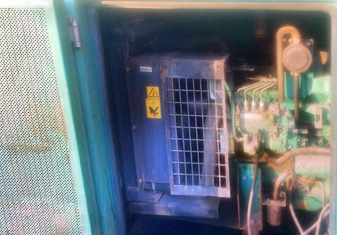 بيركنز ٢٧ كي في اي شغالة جاهزة  مكانها بغداد الحبيبية السعر ٣٠$ بغداد الحبيبية ***********
