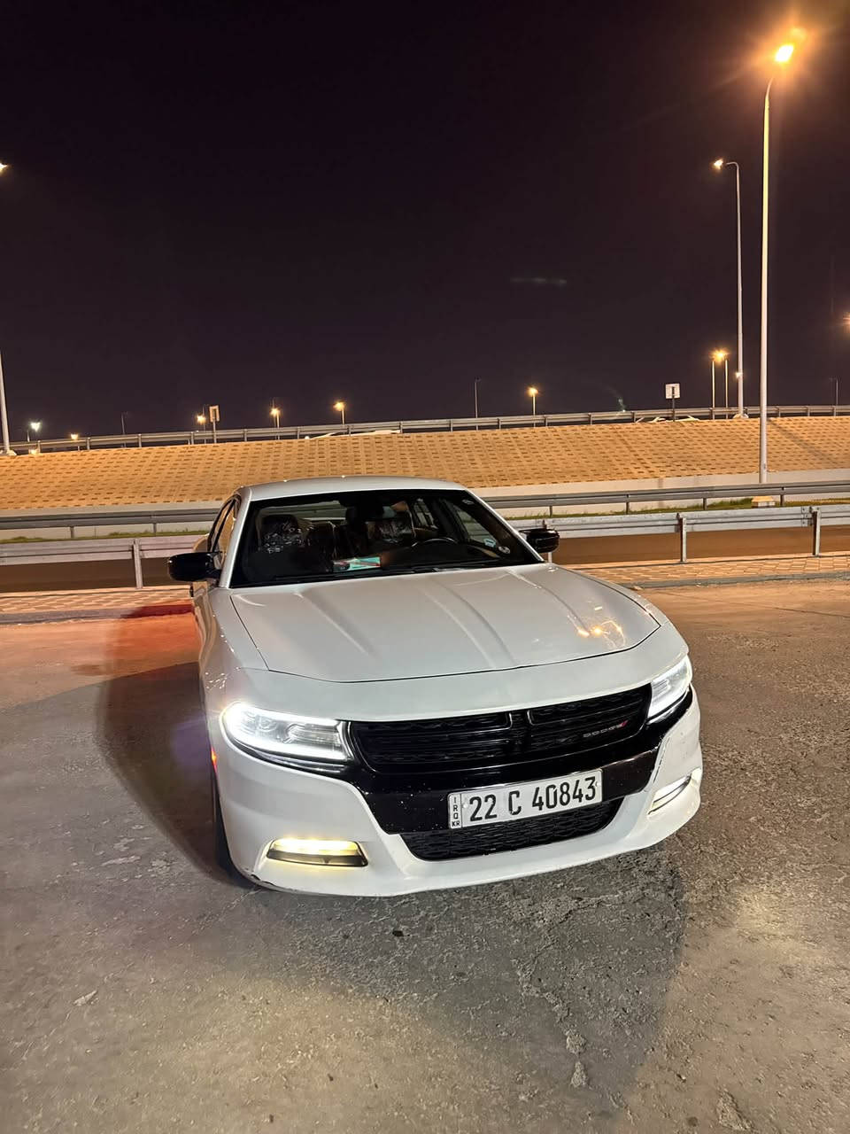 سلام عليكم
جارجر sxt مديل ١٦ 
السياره وارد كندي بيها جاملقات واحد صبغ واحد تبديل اصلي 
وبيه اماكن بارد السياره كير مكينه تبريد خير من الله ما ناقصه شي السياره 
ملاحظه السياره بيه كصه بمقدمة الشاصير سونارها موجود 
عنواني بصرة تنومه 
***********
 780 159 9910
