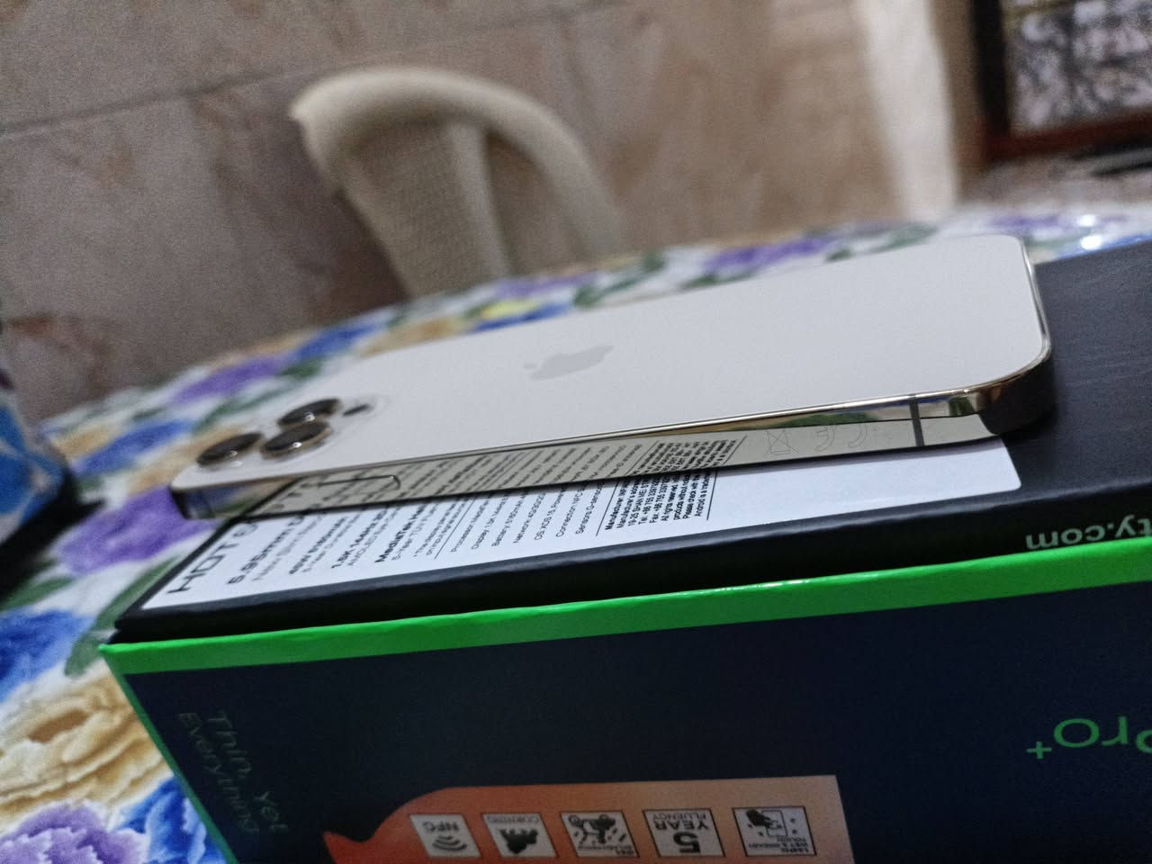 السلام عليكم جهاز ايفون 12 برو ماكس جهاز جديد ما مبدل بيه اي شيء البطاريه 78 جهاز جديد بلاديه ما ملعوب بها  شاشه  جهاز بلادي اصلا جديد مال وكاله مكانه نجف ذاكره 512 وهذا رقمي يتوفر بس واتساب ***********
