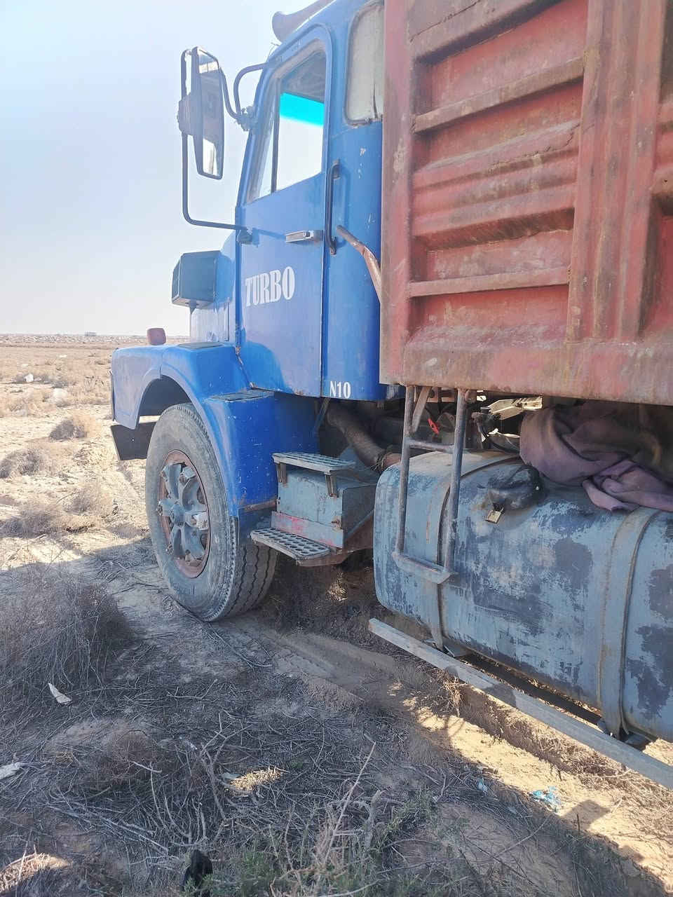 فالفو للبيع مكينه كير 4+4 خير من الله شاصي مكفول تايرات ستيرن جديد باقي فوك نص عمر تحويل مباشر مكان واسط هاتف ***********
