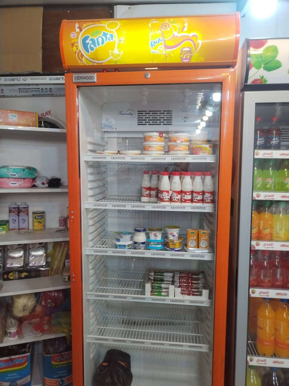 للبيع

 برادات ايكور زان الأصلي ابو الحاسبة

٢ قطعة حجم الوسط الأستندر وبراد

كينود قطعة وحدة الحجم الكبير

نظافة ١٠٠ بل ١٠٠ استخدام قليل 

مكاني زيونة للأستفسار *********** او

وات ساب

