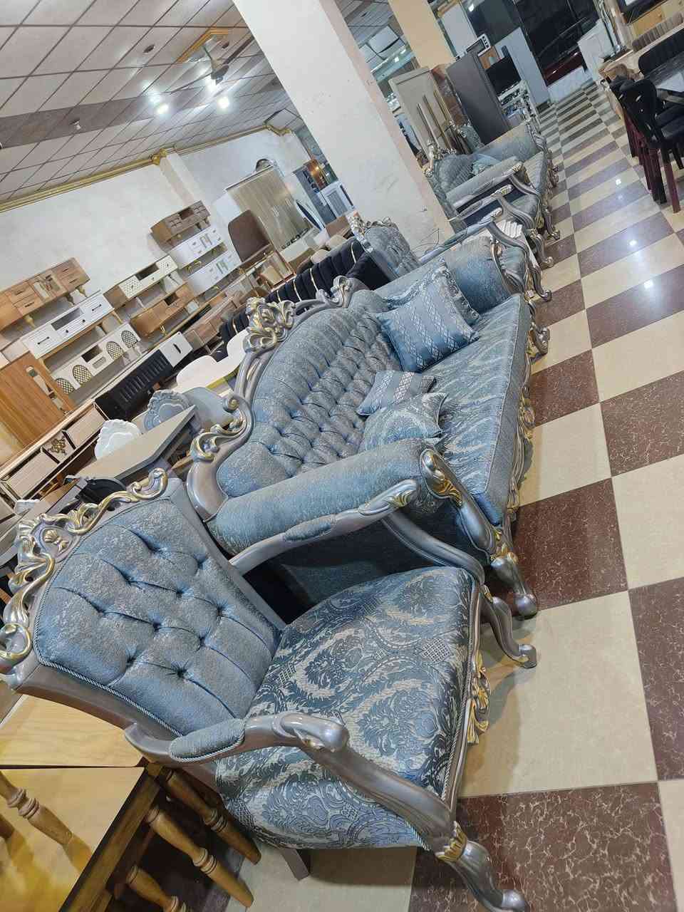 مجمع القيصر الاثاث حي الاسره والمفقودين قرب مول ماشاءالله ***********

