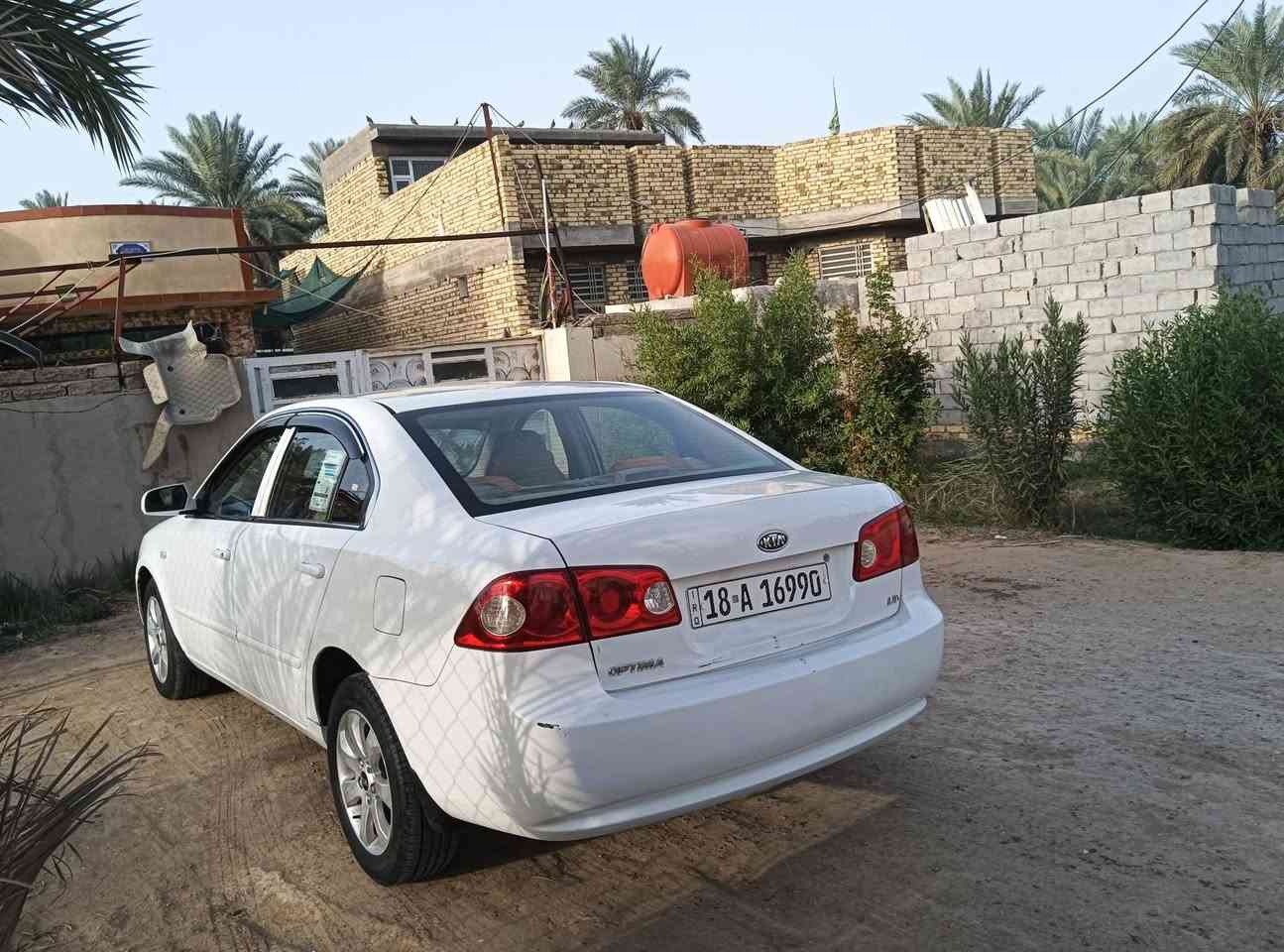 السلام عليكم كيا اوبتيما 2008 خليجي
مكينة 2000 دوش السيارة بيه جاملغ مبدل بلاد وبيه تصليح خيالي بالدور الخلفيات شي قليل  وسونارة بالمنشور  رقم بابل مشروع وطني حدادية كير مكينة تبريد جاهز من كلشي للتواصل ***********0او *********** متواجد واتساب السعر المطلوب   115 $  مكاني الحلة ابي غرق
