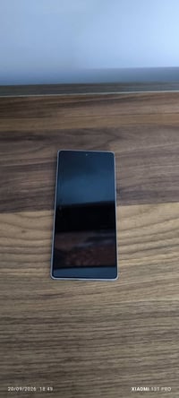 تلفون للبيع تيكنو كمون 30برو5g للبيع السعر275 يشغل ببجي90او120فريم رقم...