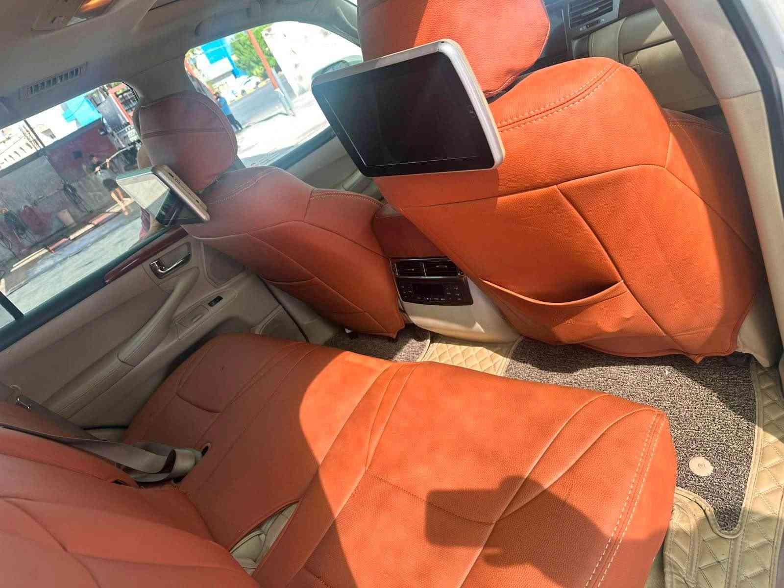 لكزس • ٢٠٠٩ • وارد كندي