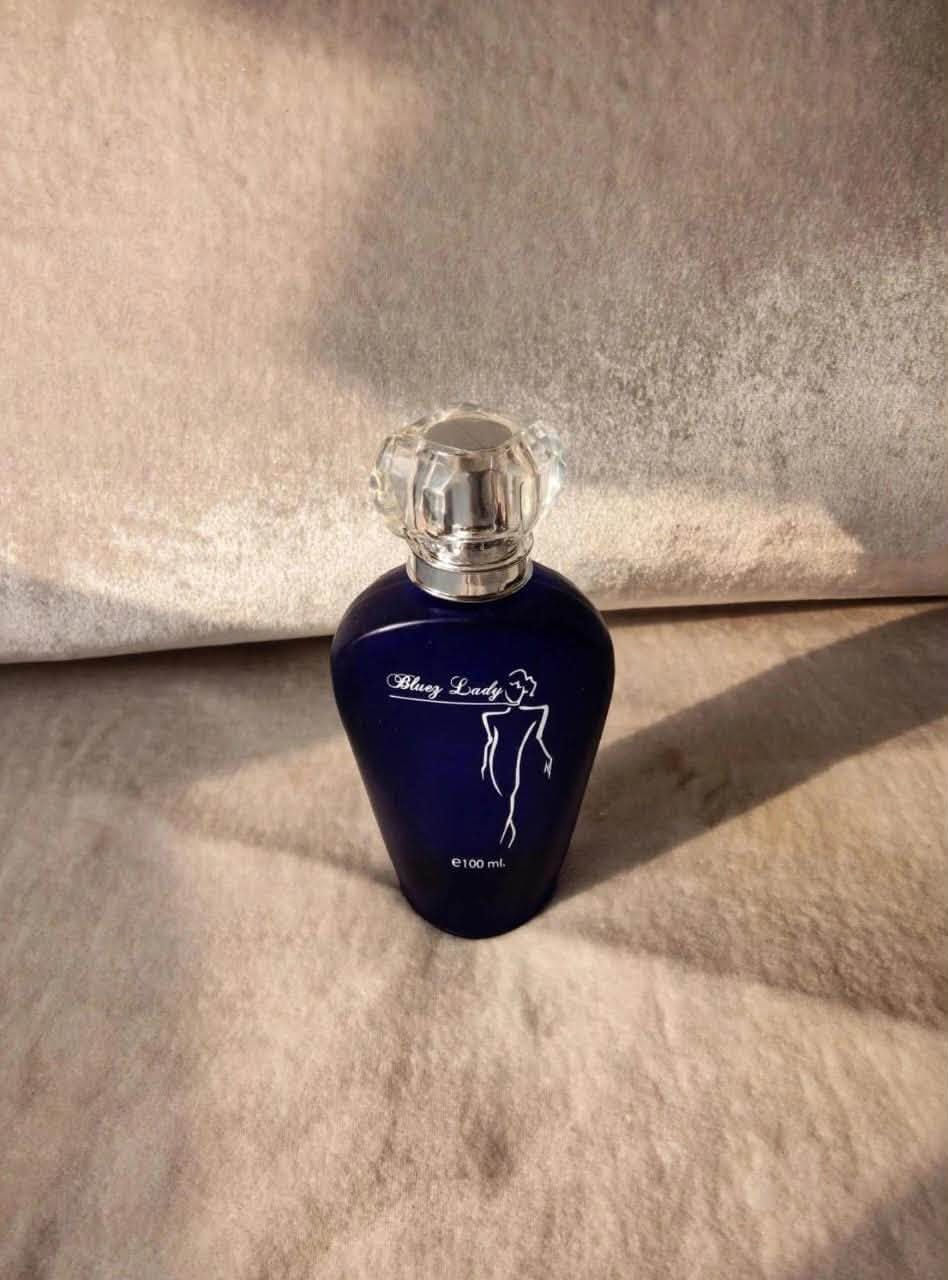 شلعة عطور كاملة ب 100 الف شامل التوصيل 
على اول تم
