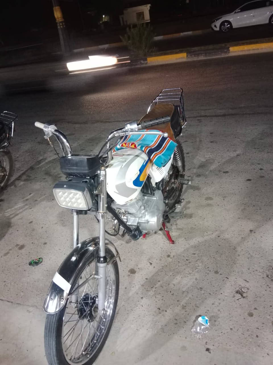 سلام وعليكم للبيع 4 كير نامه شلامجه مديل 24 اصلي تعمير جديد شاصي كلك مكفول درجه مفتوحه ولفات مكان كربلاء شارع الحسينيه عامود 180 السعر ب425 وبيه مجال للشراي ***********
