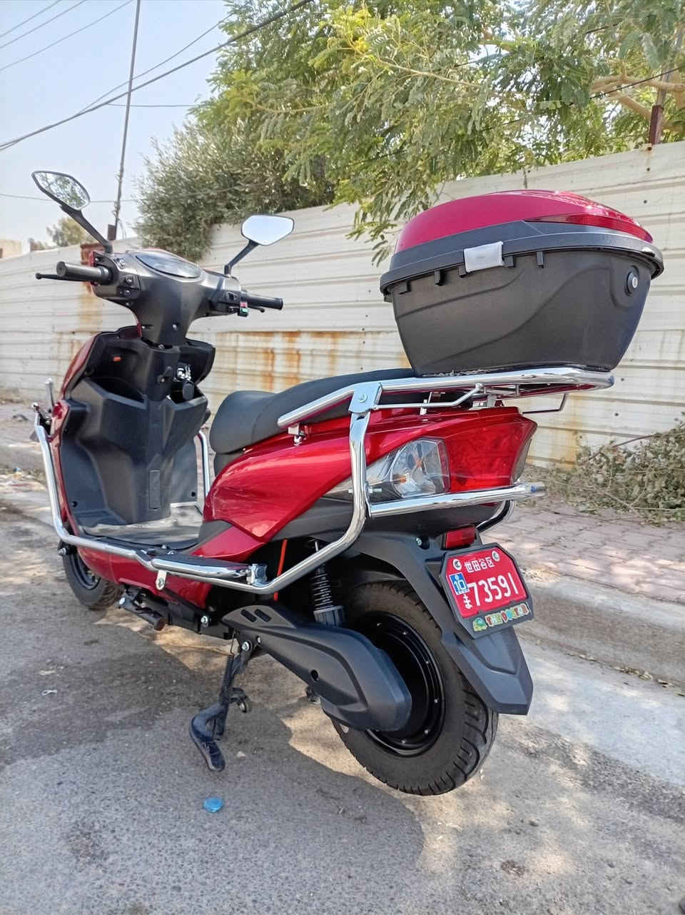 السلام عليكم سكنس شحن الجيل الثالث موديل ٢٦ بطاريات ٦ كبار دراجه استعمال شهر ونص كفاله عامه من كولشي حتى من الخدوش دراجه جديده بمعنى الكلمه مدرع سويجين بصمه نظام دسك امامي وخلفي اشتريتها ٩٥٠ الف واريد ابيعها ممحتاجها بعد الحمدالله واريدها ٧٠٠ وبيها مجال مكاني بغداد قرب وزاره العدل اي استفسار ***********وتساب محمول للشراي فقط ملاحظه لاتكسر بيها ماعندك ممجبور تشتري كولشي اكو بسوك غير متواجد على فيس موجود رقم واتصل عليه بي وتساب
