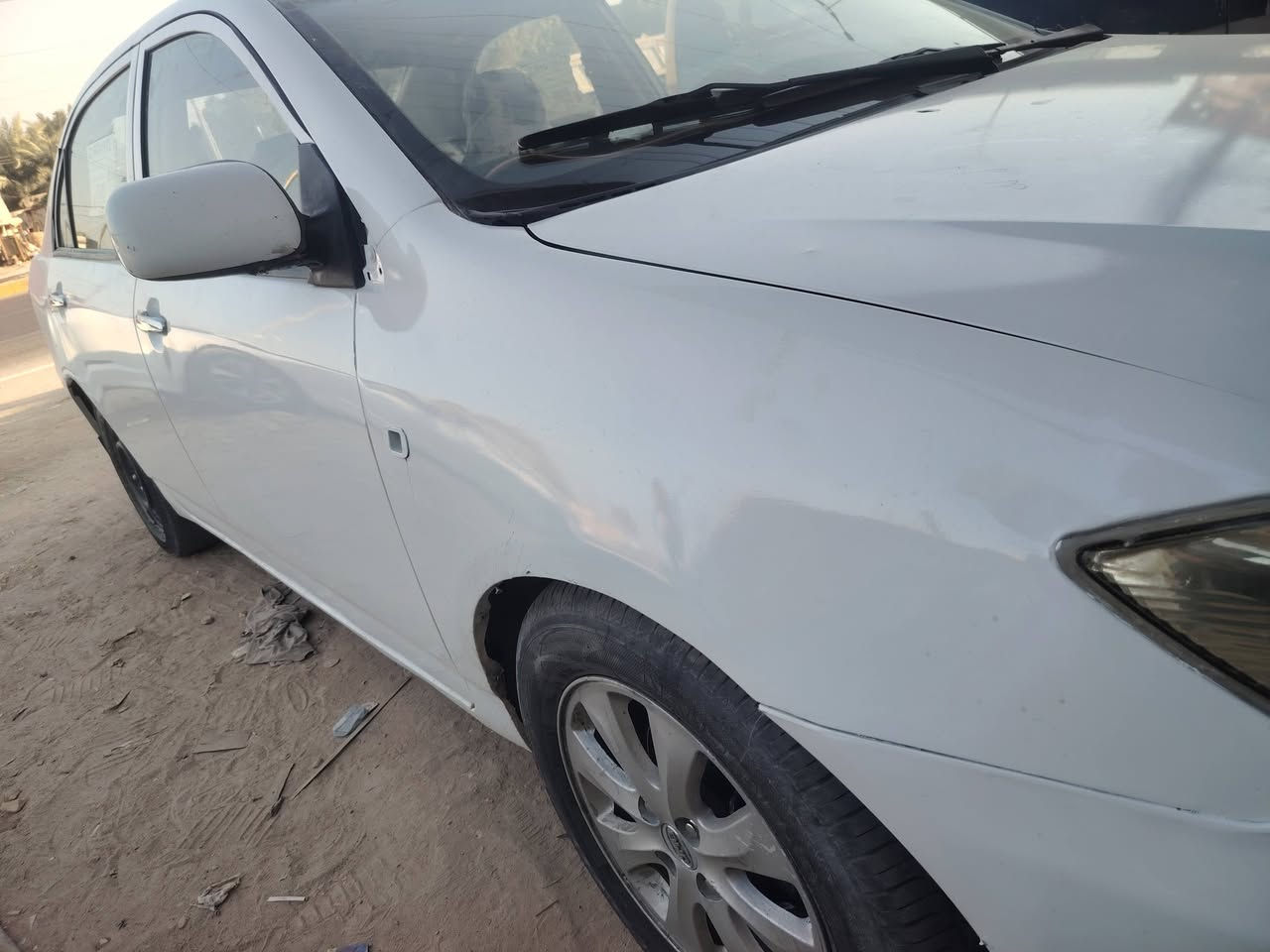 بي وايدي اف 3موديل ١٣ مشروع وطني راعية بل كوت شرط مداور رقم بصره اسنوية نافذ من ال٢٦ السياره بيه ضربه لغد وتكمه السايق مصبوغه صبغ عام مكينه وكير  اوتماتيك  نضاف تبريد شغال نقصه بس وجه كبريسر سعره ٣٨سعره  ***********
