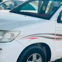 هايلوكس • ٢٠١٥ • ٢٠٠ الف