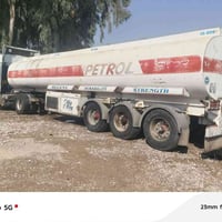شاحنة • موديل ٢٠٠٣ • للبيع