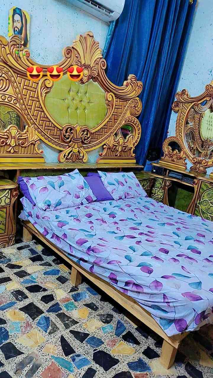 بيع  غرفة  اخشاب
السعر 400  الف
بغداد حي اور 
رقم موبايل   ***********
