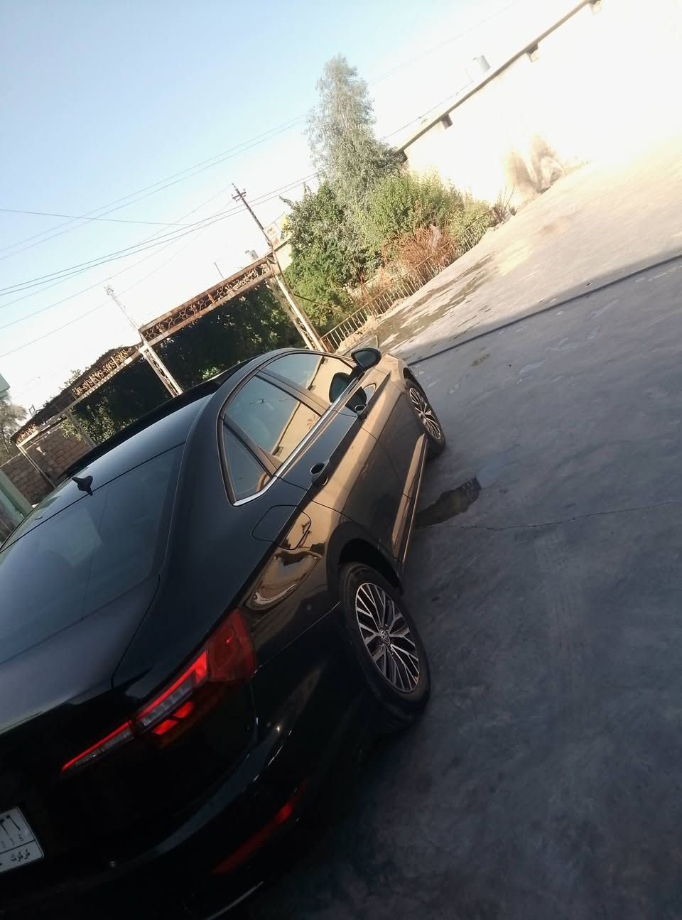 ***********

نص مكتوب في الصور:
- السلام عليكم سياره للبيع السياره حلوه قاعده موديل 19 بيها اربع قطع صبغ مراوس يرهم حسب القناعه السياره مفوله فول واحد على واحد بيع نقل درهم واقتصاد درهم كان قياره جدعه معارض شهيد ابو زوبع وراحت رقم صاحبها تواصل وياه *********** *********** واتساب موجود وماسنجر موجود