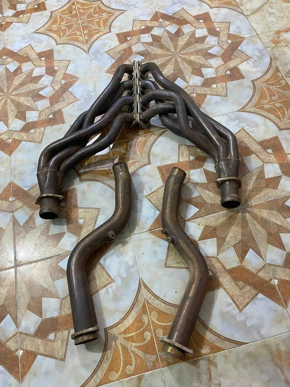 سلام عليكم اخوان هدرز كورسا امريكي اصلي 
مكفول من كلشي لا لحيم لا طخه ولا ايشي 
معروف الهدرز الكورسا قوته وصوته 
سل ستيل بلكامل 
مكاني بصره اخوان الشراي يتصل او يدخل خاص 
***********
